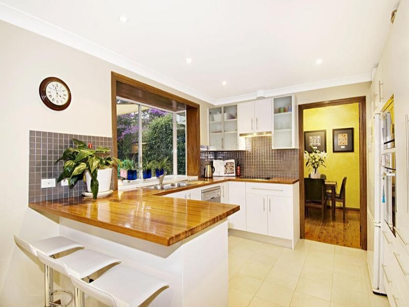 114 Cropley Drive, Baulkham Hills NSW 2153