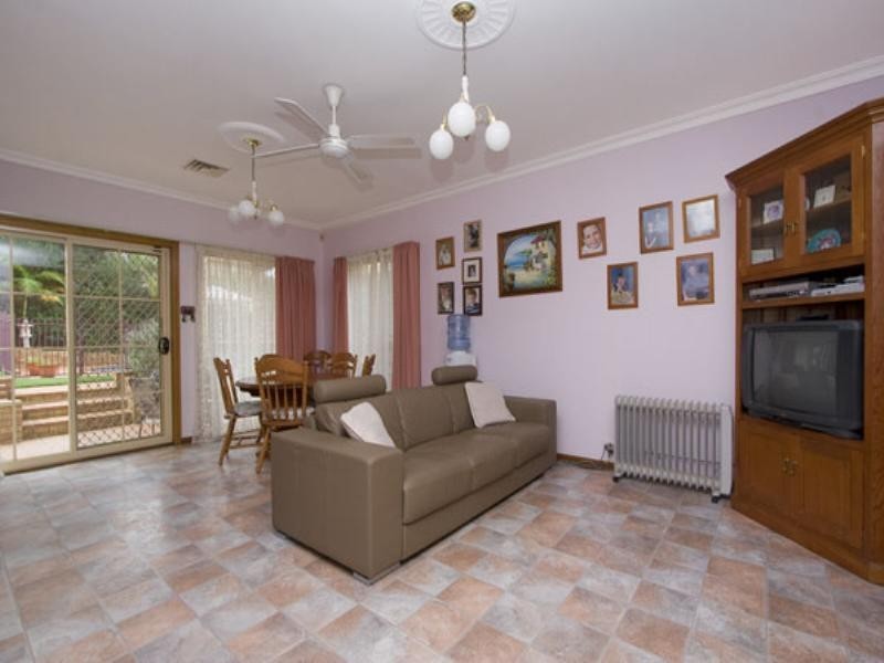 2 Parakeet Place, West Pennant Hills NSW 2125