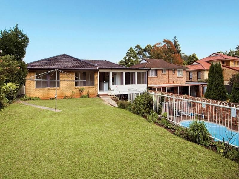 25 Rondelay Drive, Castle Hill NSW 2154