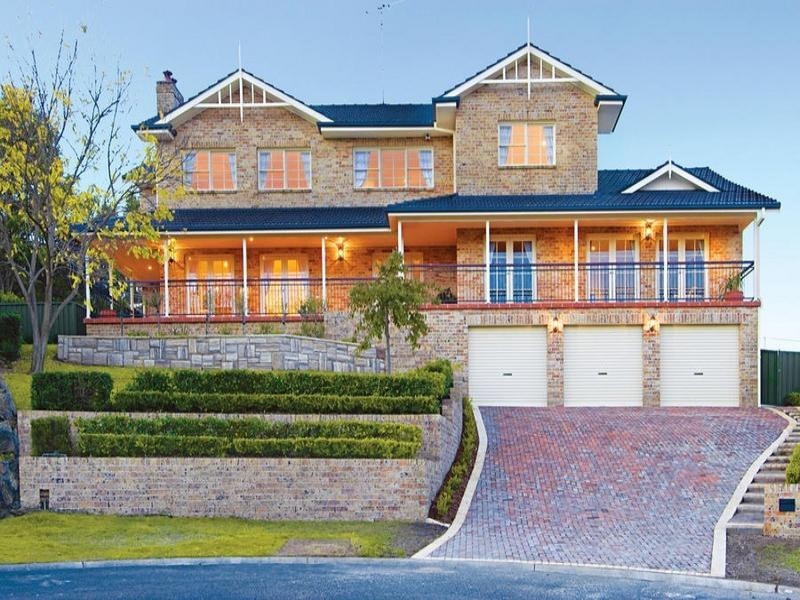 32 Redwood Close, Castle Hill NSW 2154