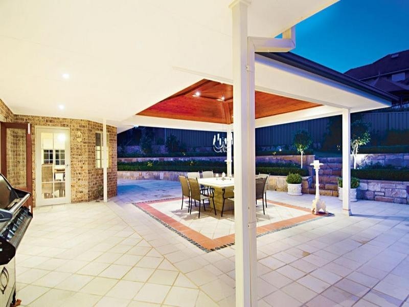 32 Redwood Close, Castle Hill NSW 2154