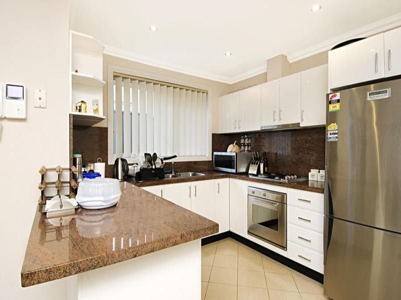 126 Harrington Avenue, Castle Hill NSW 2154