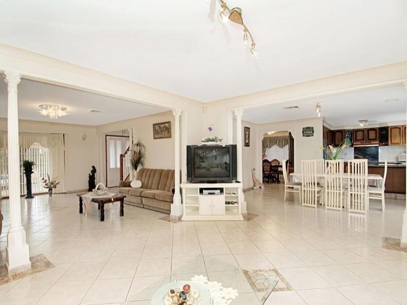 11 Hunter Place, Castle Hill NSW 2154