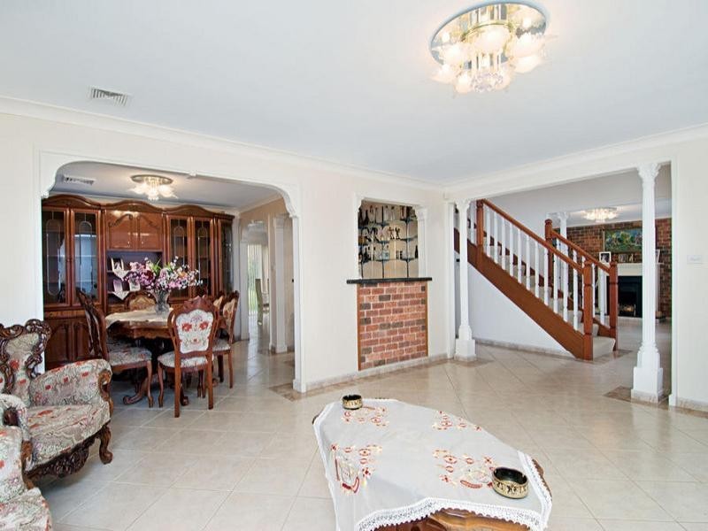 11 Hunter Place, Castle Hill NSW 2154