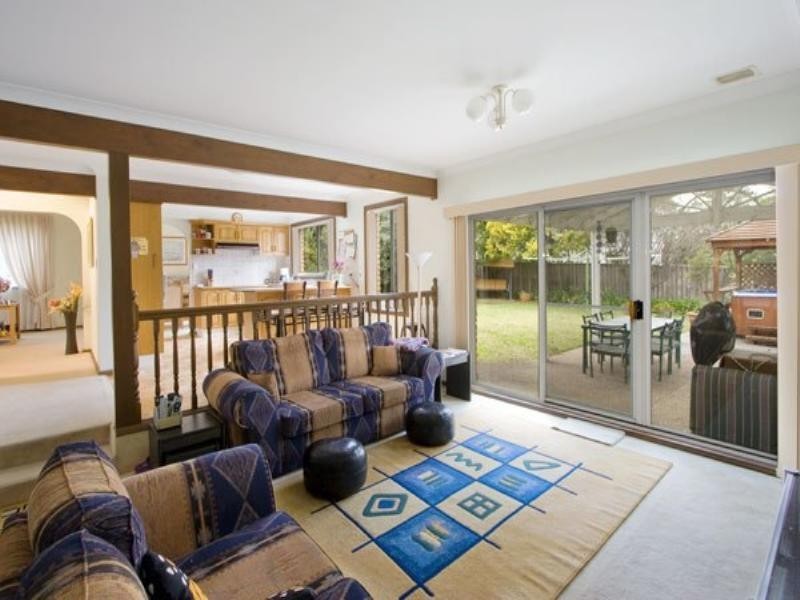 6 Gooraway Drive, Castle Hill NSW 2154