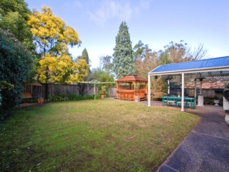 6 Gooraway Drive, Castle Hill NSW 2154