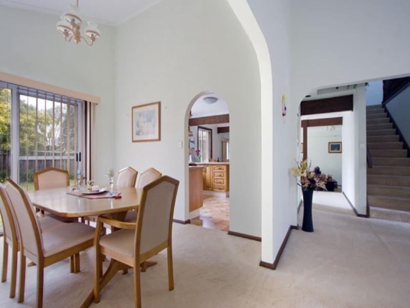 6 Gooraway Drive, Castle Hill NSW 2154