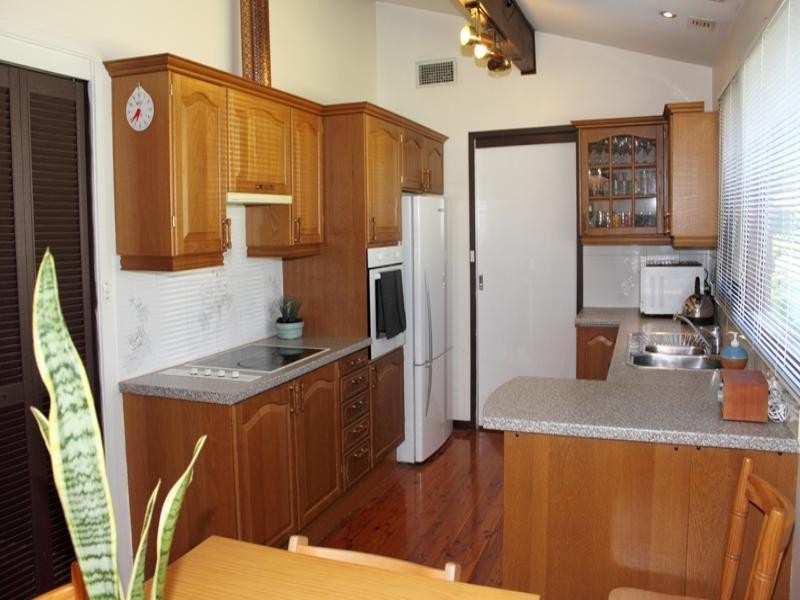 246 Caroline Chisholm Drive, Winston Hills NSW 2153