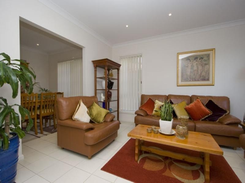 14 Commisso Court, Quakers Hill NSW 2763