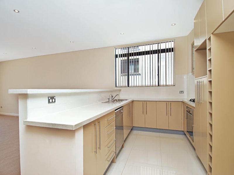 77/2-4 Purser Avenue, Castle Hill NSW 2154