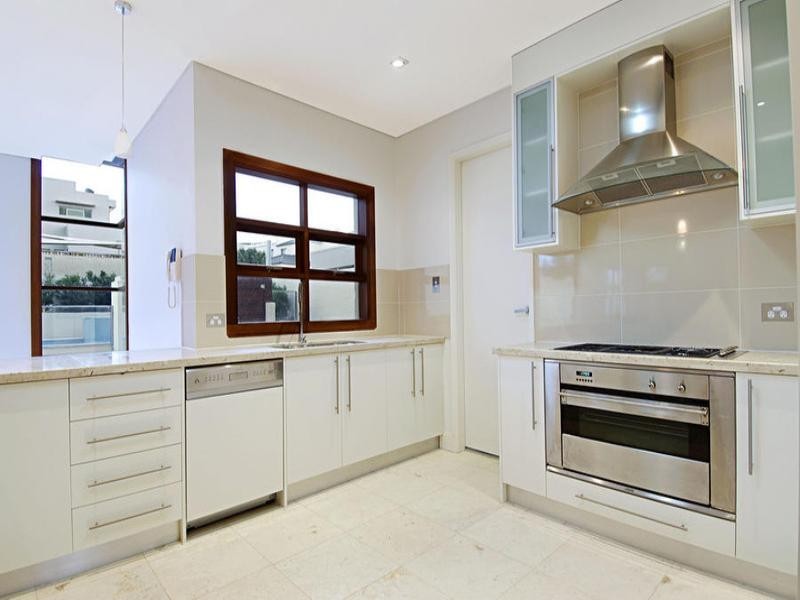 78 Edgewater Drive, Bella Vista NSW 2153