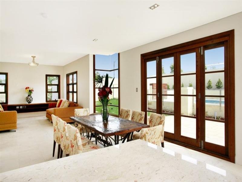 78 Edgewater Drive, Bella Vista NSW 2153