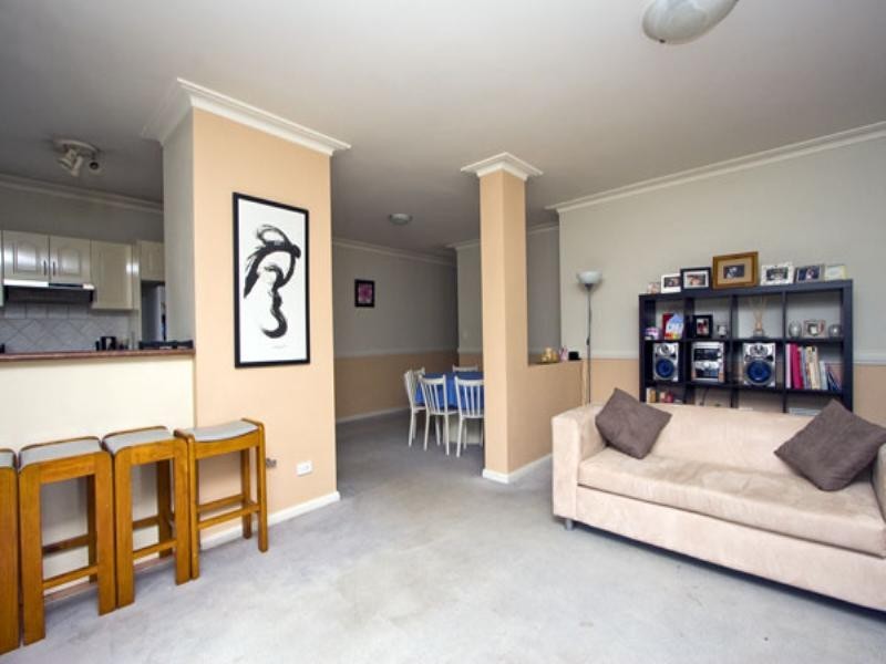 3/2-8 Hill Street, Baulkham Hills NSW 2153