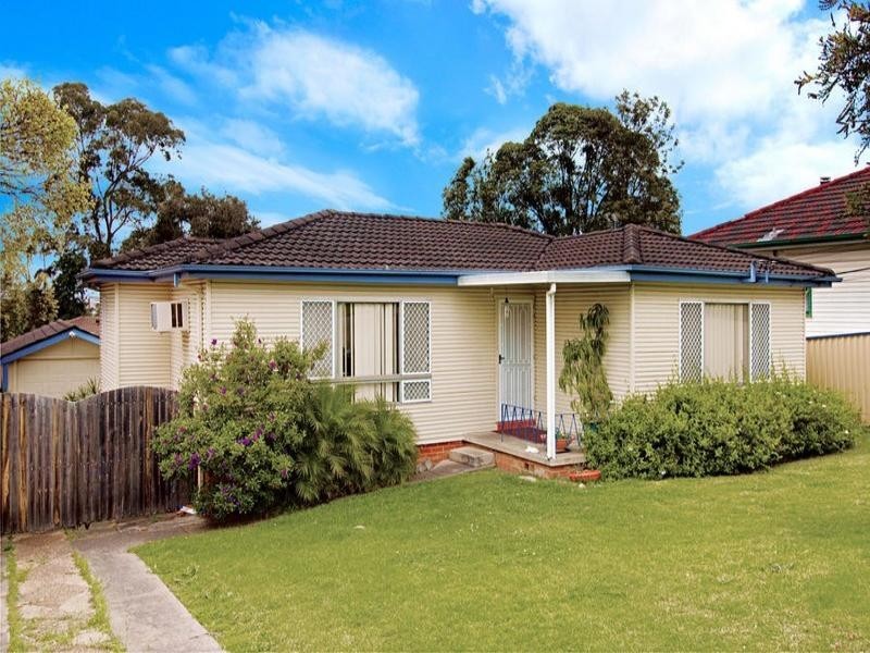 17 Nowland Steet, Seven Hills NSW 2147