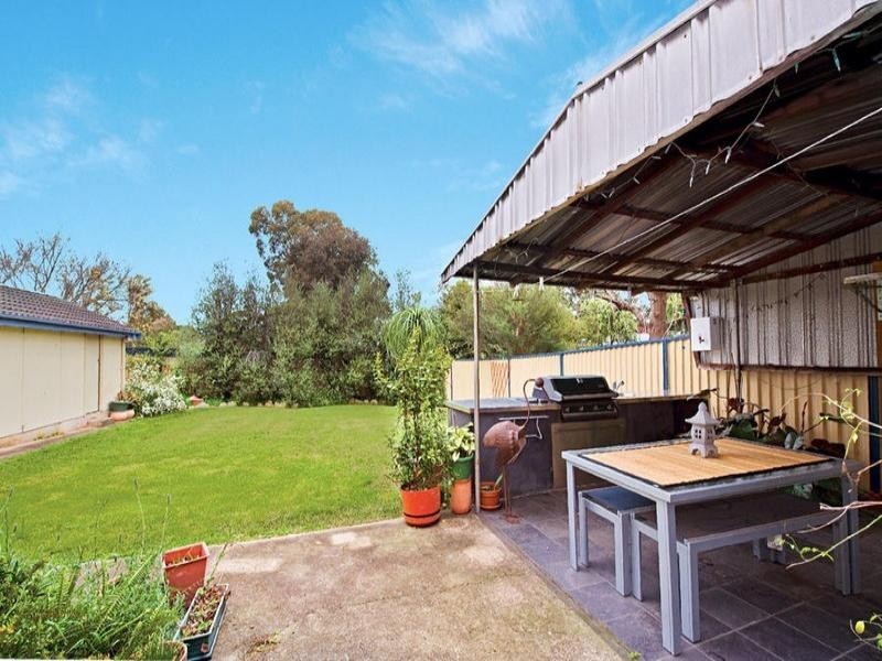 17 Nowland Steet, Seven Hills NSW 2147