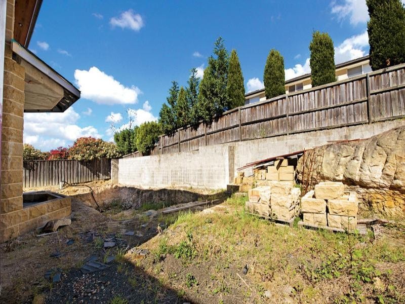 26 Ravensbourne Circuit, Dural NSW 2158