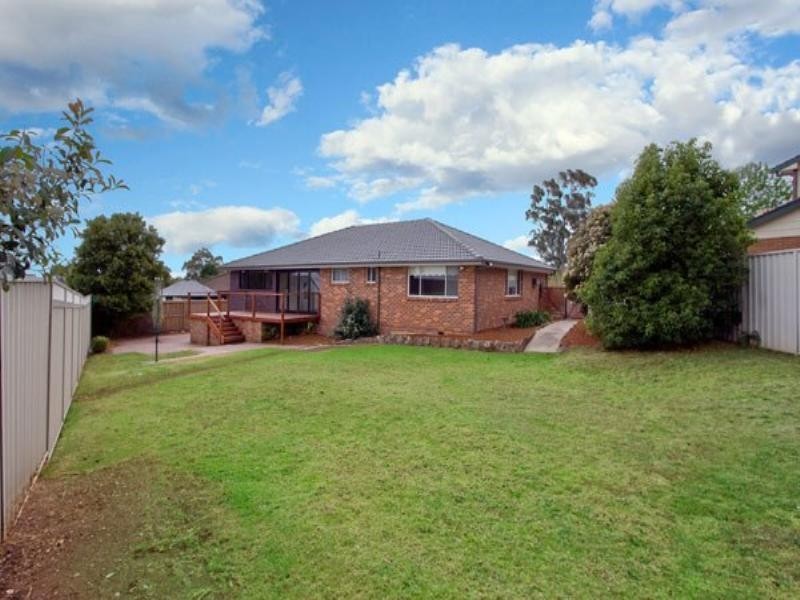 7 Brady Place, Kellyville NSW 2155