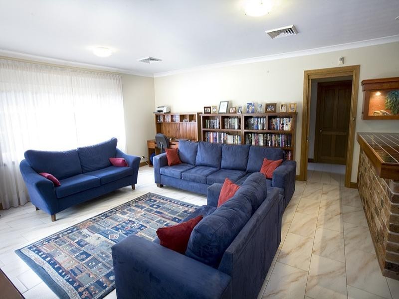 32 Portsea Place, Castle Hill NSW 2154