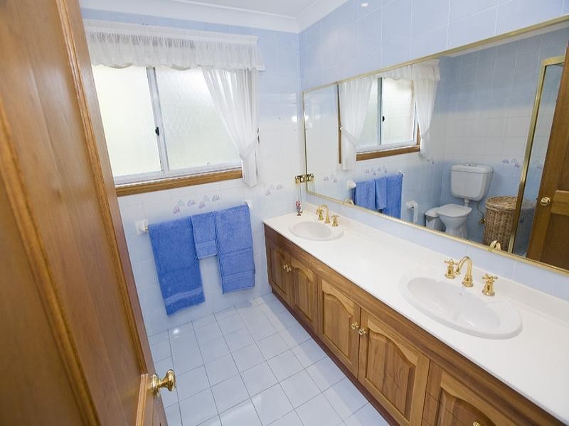 32 Portsea Place, Castle Hill NSW 2154