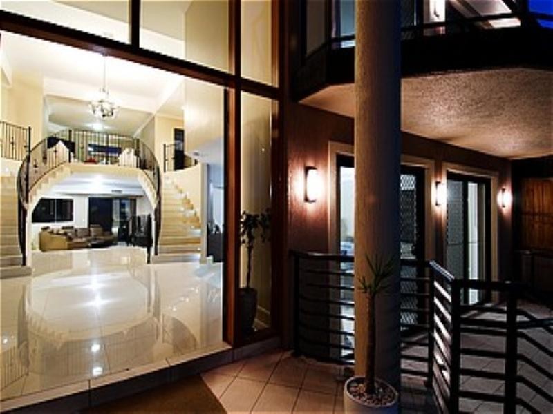 2 Oakwood Place, Kellyville NSW 2155