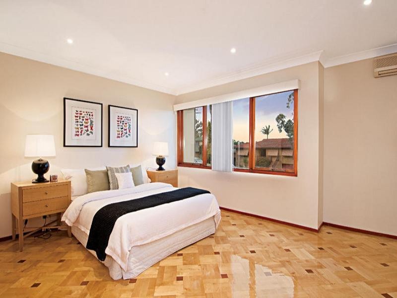 4 Tamboura Avenue, Baulkham Hills NSW 2153