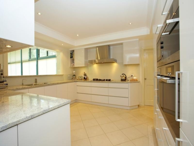 28 Ulundri Drive, Castle Hill NSW 2154