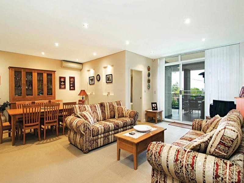 8/22-26 Mercer Street, Castle Hill NSW 2154