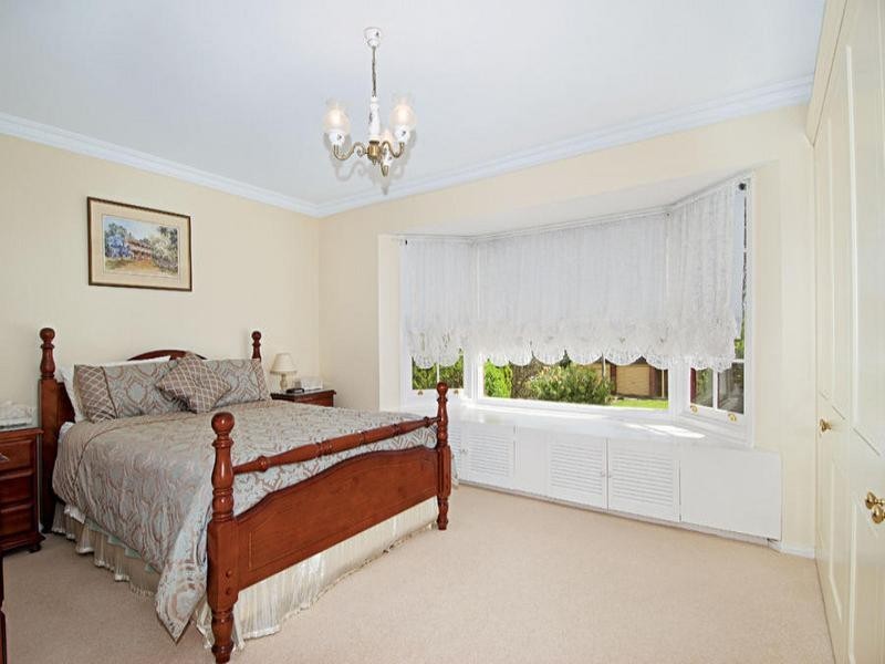 15 Jupiter Street, Winston Hills NSW 2153