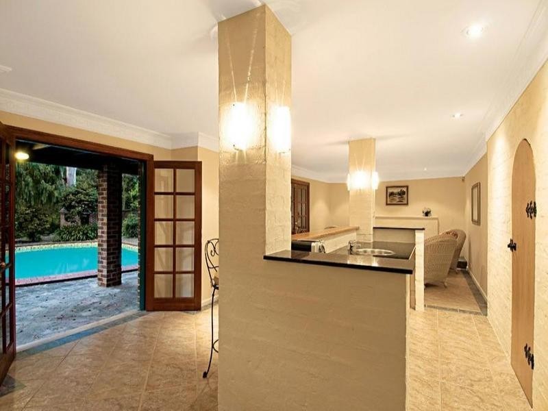 27 Copperleaf Way, Castle Hill NSW 2154