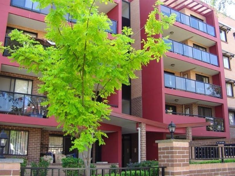 1/8-14 Oxford Street, Blacktown NSW 2148