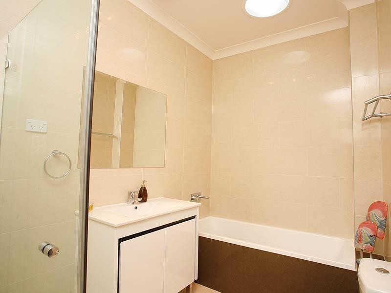 Castle Hill NSW 2154