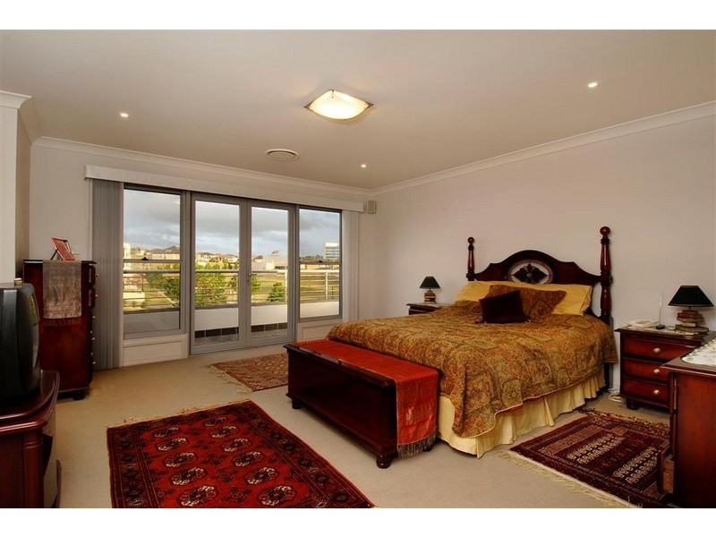 Bella Vista NSW 2153