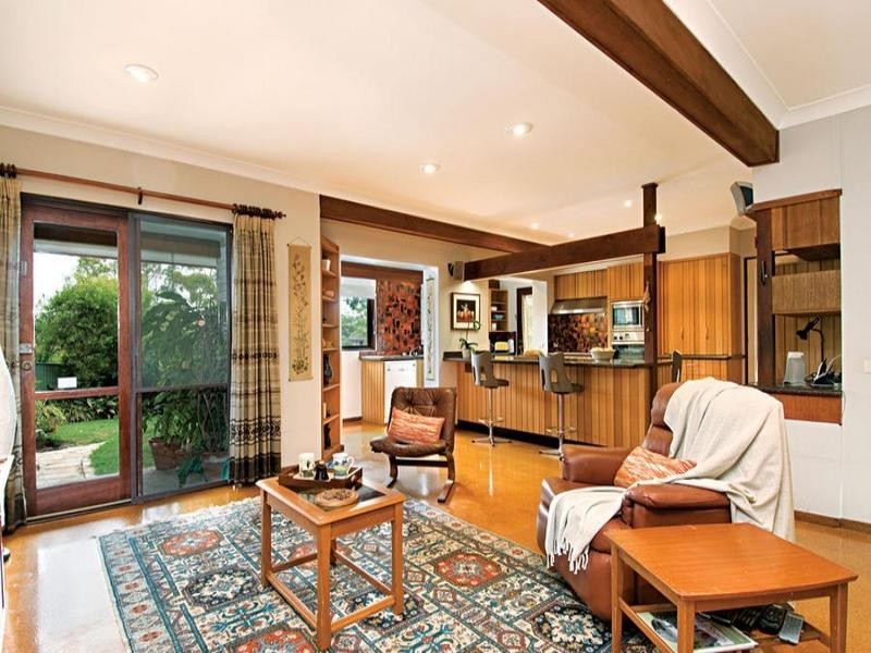 8 Yarralumla Drive, Carlingford NSW 2118