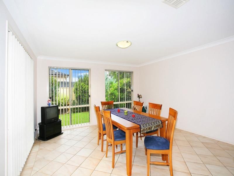 10 Wellington Avenue, Kellyville NSW 2155