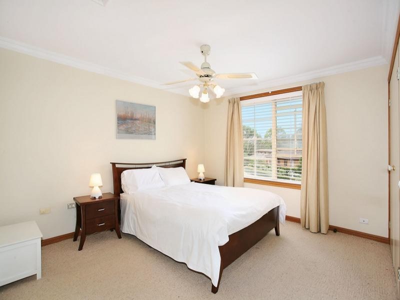 32 Candlebush Crescent, Castle Hill NSW 2154