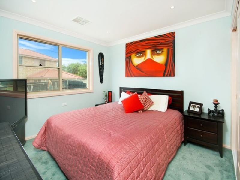 68 Crestview Drive, Glenwood NSW 2768