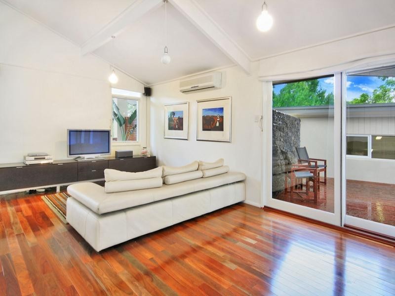 18 George Mobbs Drive, Castle Hill NSW 2154