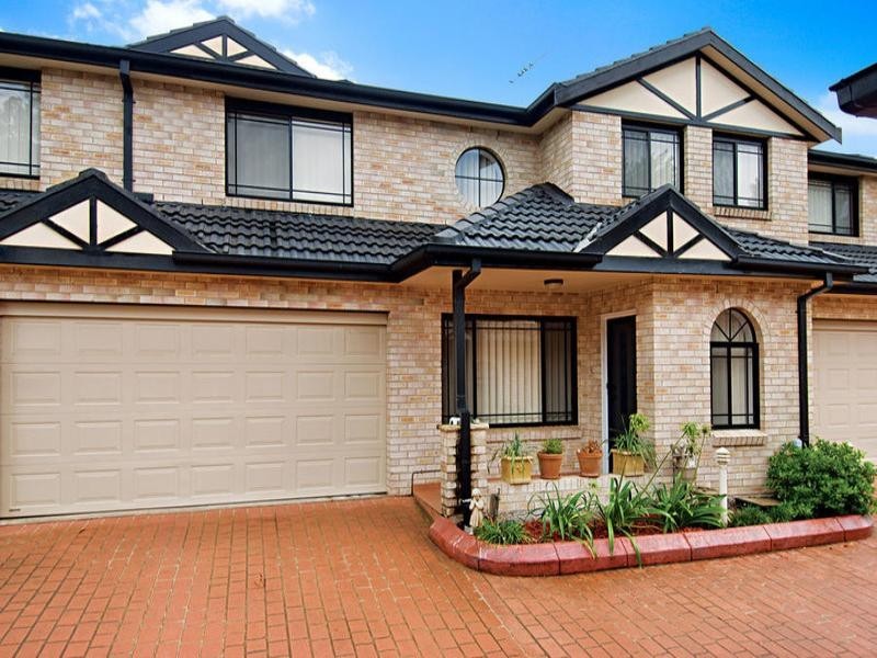 2/28 Edward Street, Baulkham Hills NSW 2153