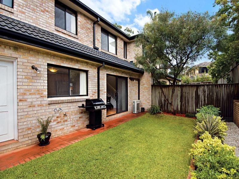 2/28 Edward Street, Baulkham Hills NSW 2153
