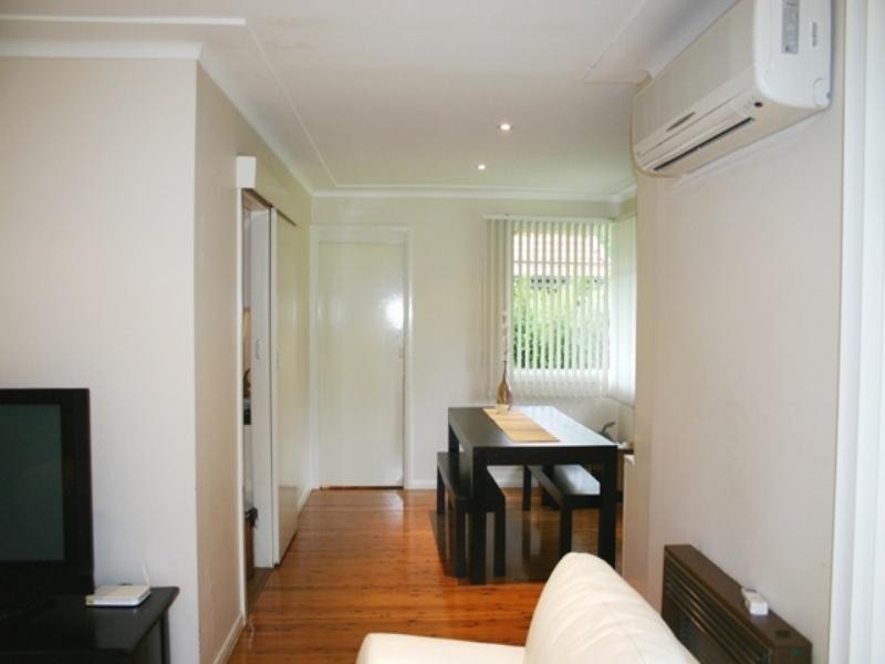 11 Edward Street, Baulkham Hills NSW 2153