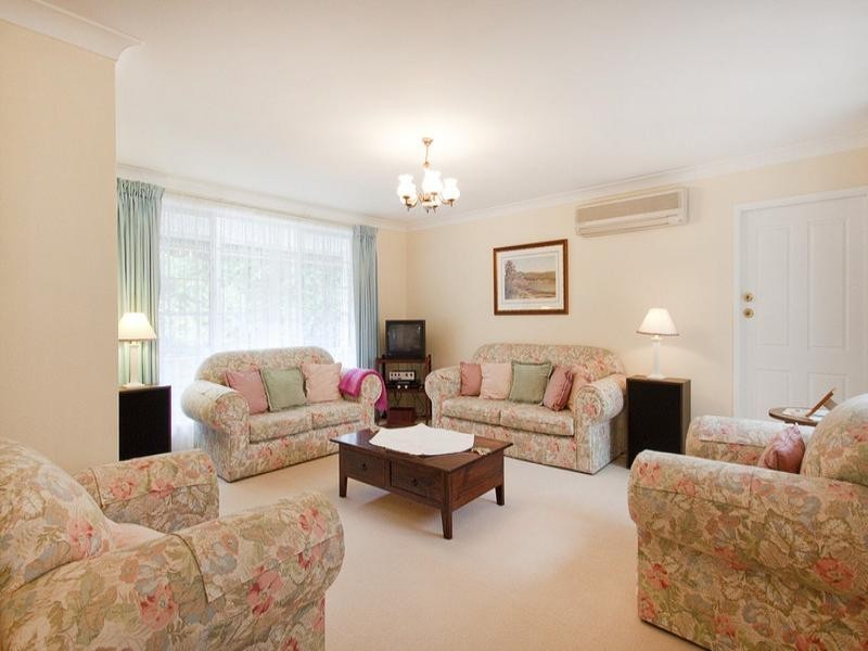 7 Castlewood Drive, Castle Hill NSW 2154