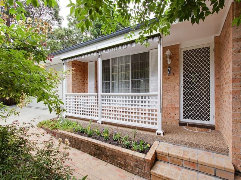 7 Castlewood Drive, Castle Hill NSW 2154