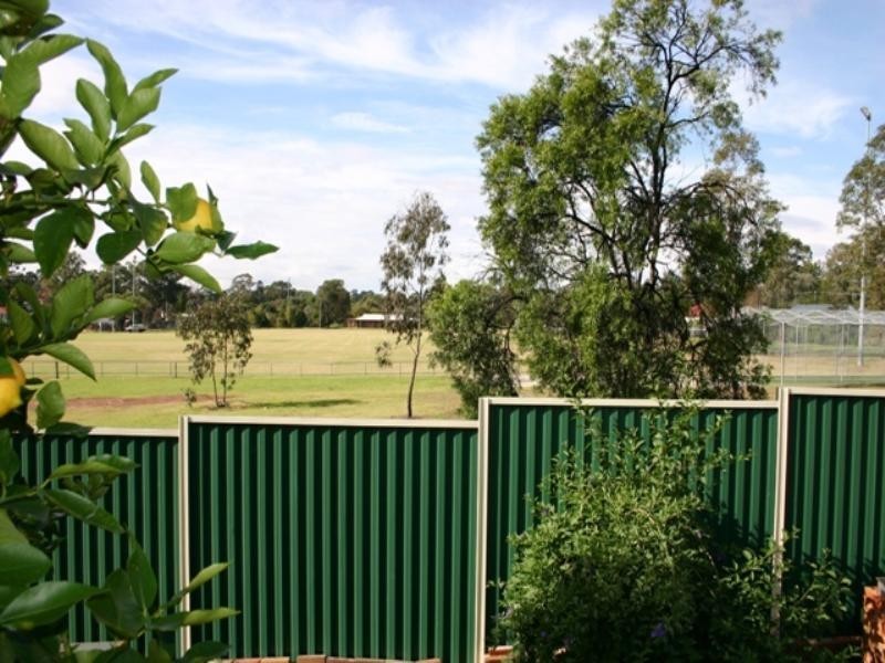 10 Wistaria Place, Blacktown NSW 2148