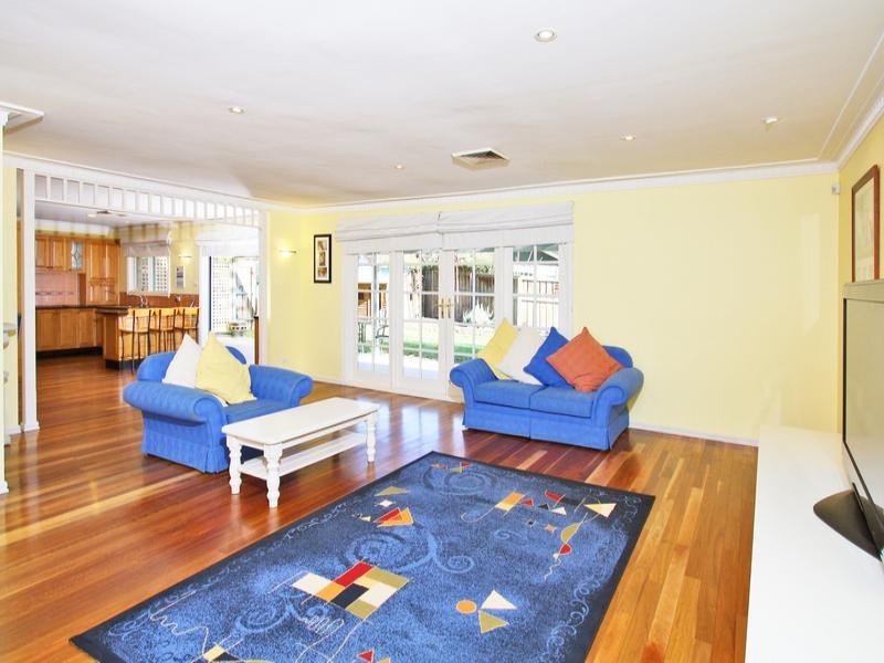 26 Wiseman Road, Castle Hill NSW 2154