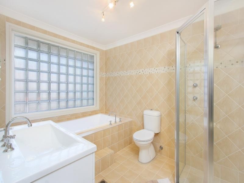 26 Wiseman Road, Castle Hill NSW 2154