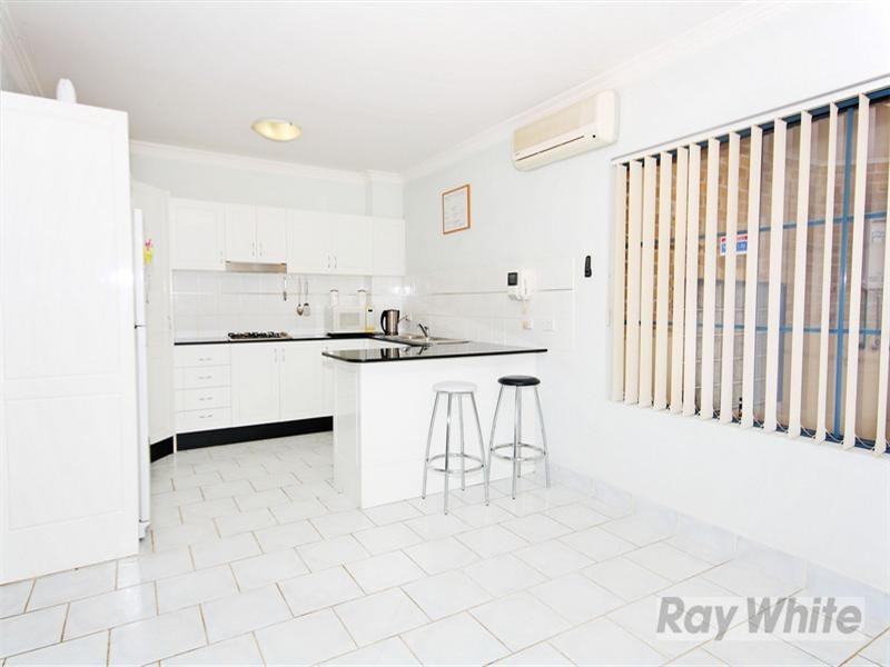 2/48-50 Cecil Avenue, Castle Hill NSW 2154