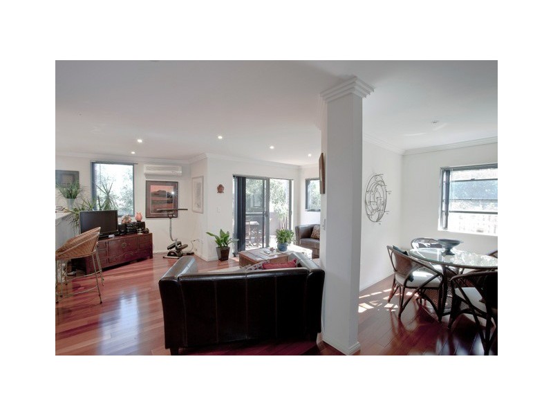 1/44 Cecil Avenue, Castle Hill NSW 2154