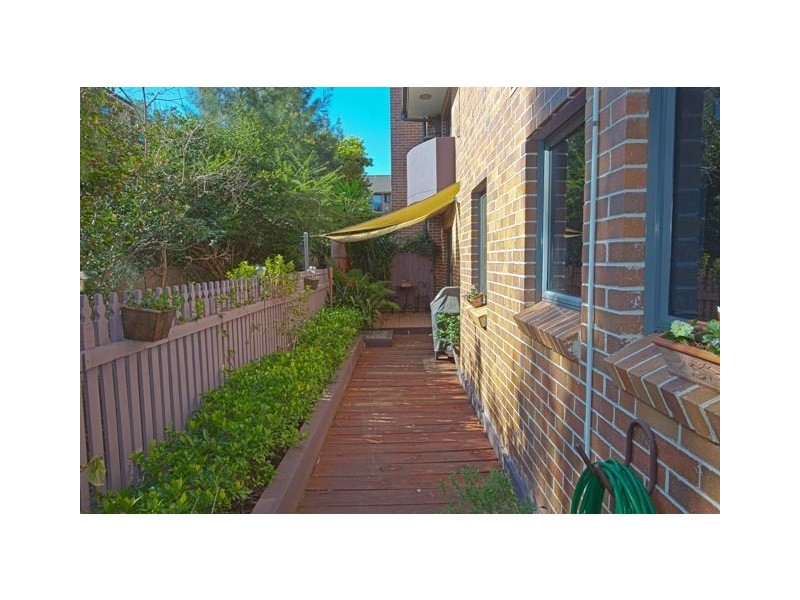 1/44 Cecil Avenue, Castle Hill NSW 2154