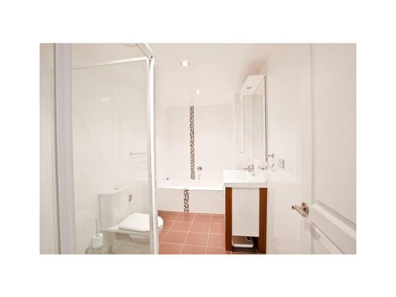 42/28 Brickworks Drive, Holroyd NSW 2142