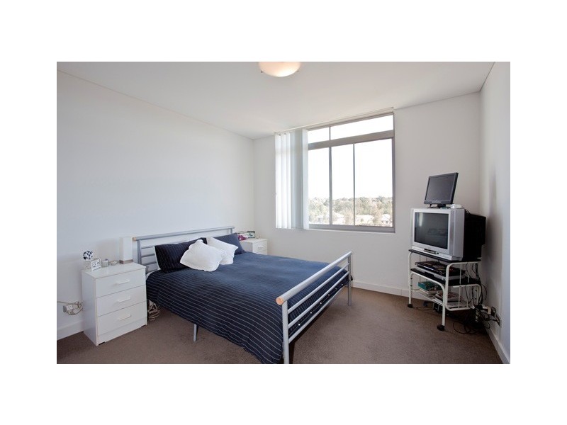 42/28 Brickworks Drive, Holroyd NSW 2142